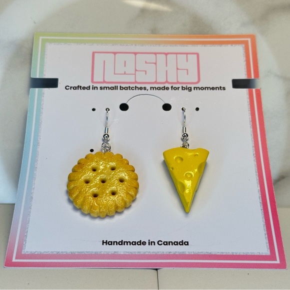 Cheese & Cracker - Handmade Earrings - Picture 5 of 7